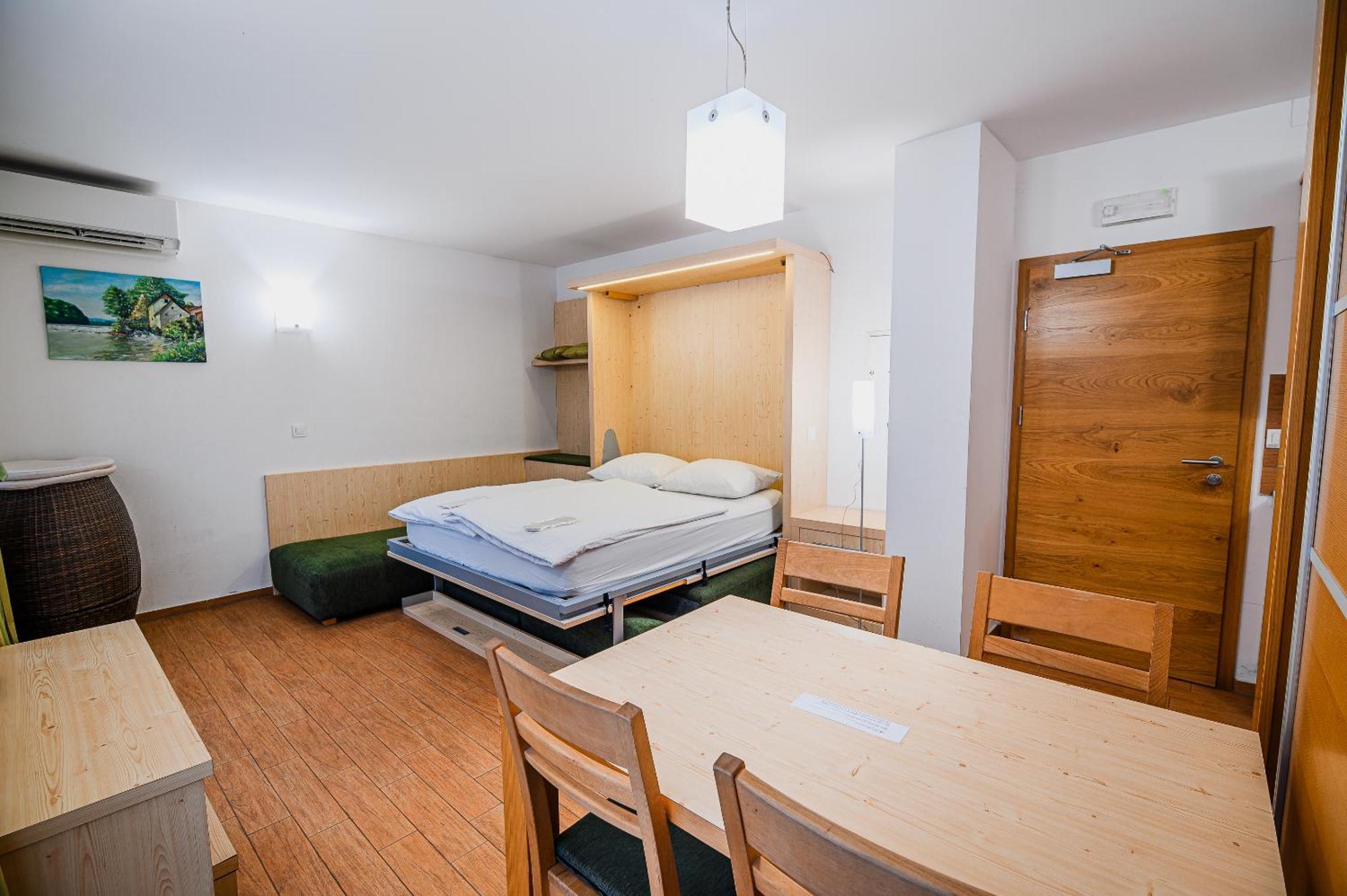 Apartments Maleric With Indoor Pool And Wellness Dragatuš Δωμάτιο φωτογραφία