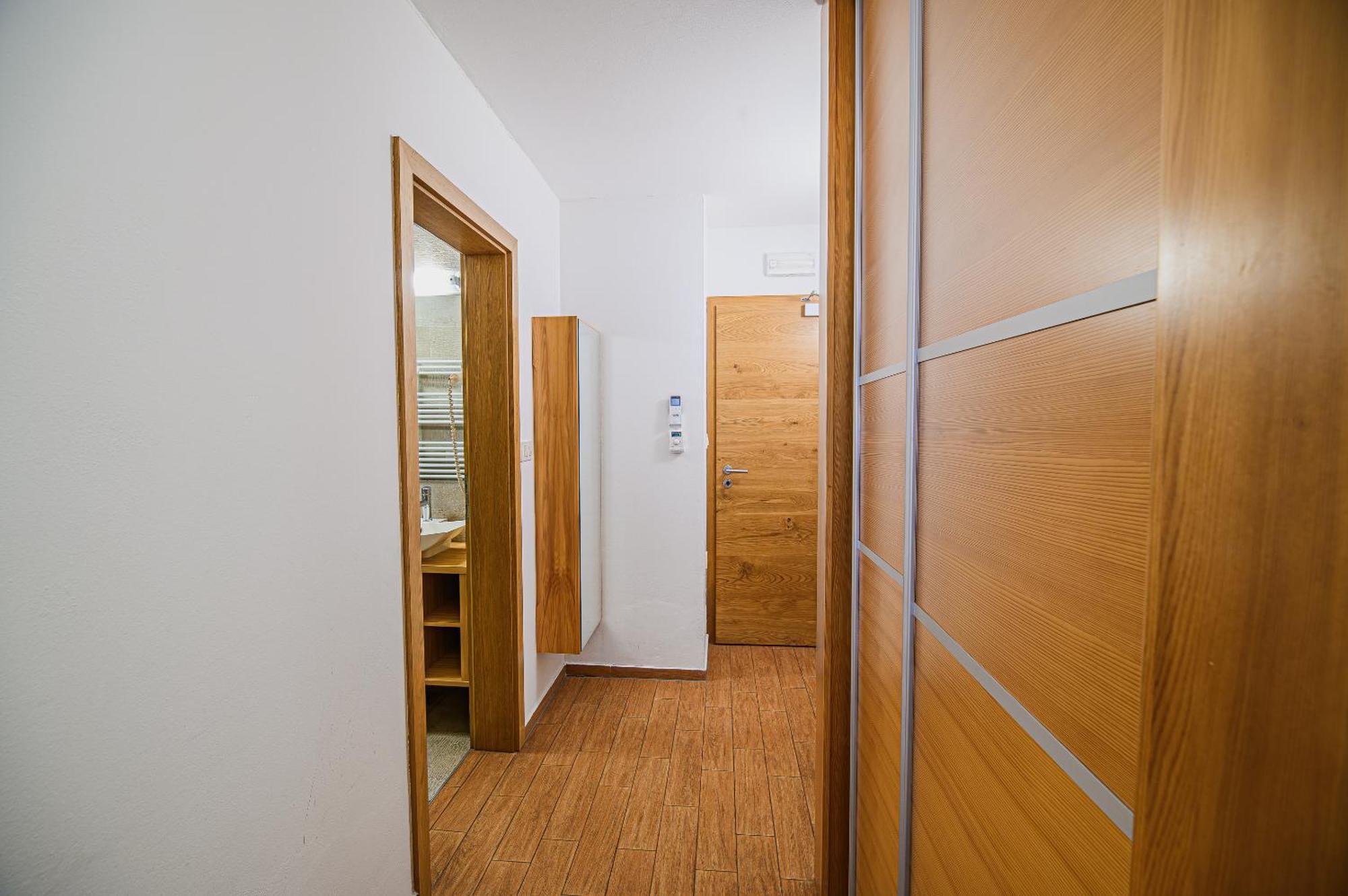 Apartments Maleric With Indoor Pool And Wellness Dragatuš Δωμάτιο φωτογραφία