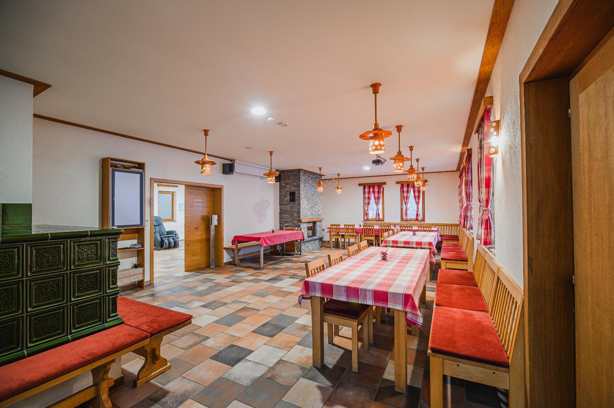 Apartments Maleric With Indoor Pool And Wellness Dragatuš Εξωτερικό φωτογραφία