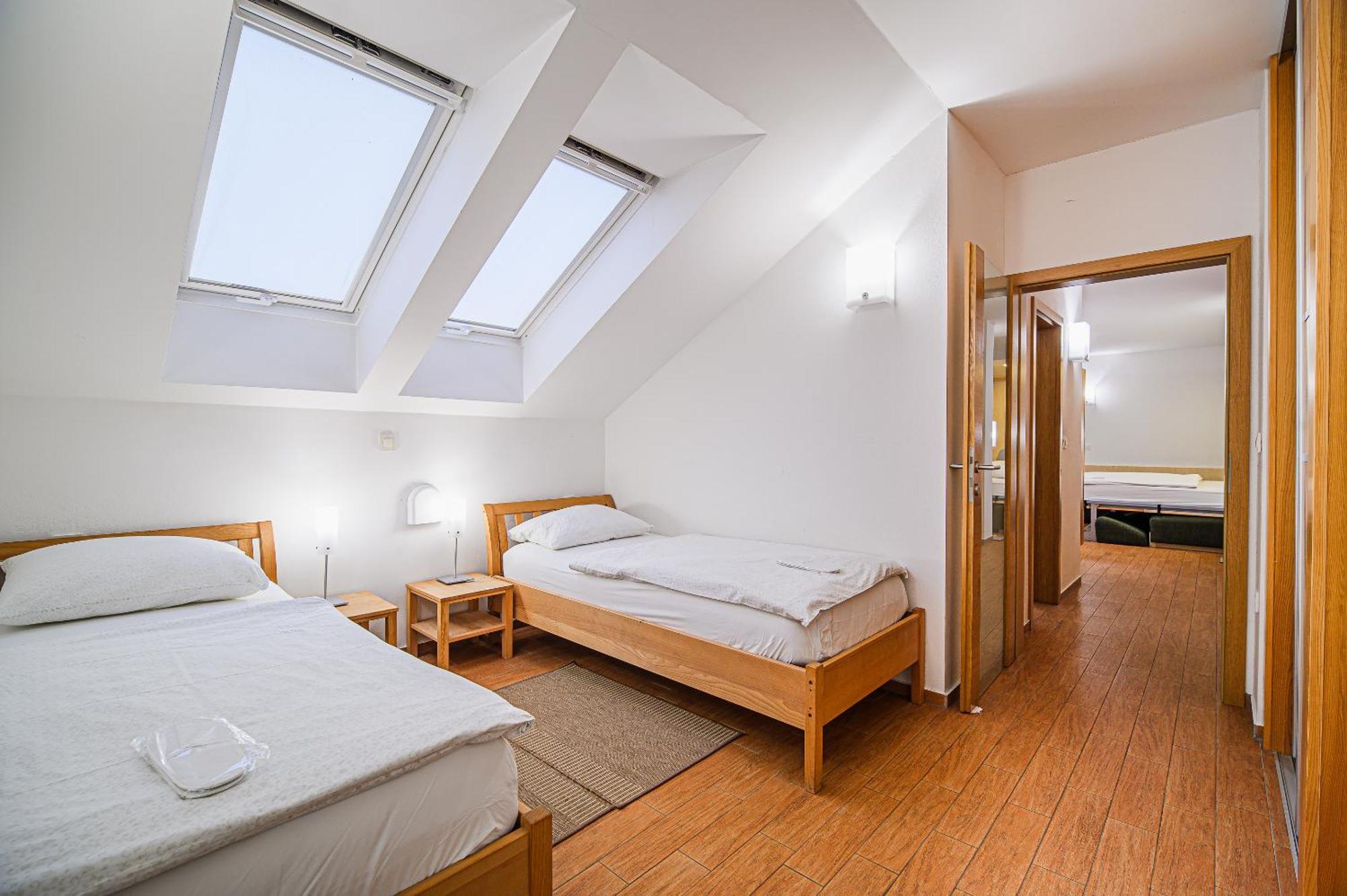 Apartments Maleric With Indoor Pool And Wellness Dragatuš Δωμάτιο φωτογραφία
