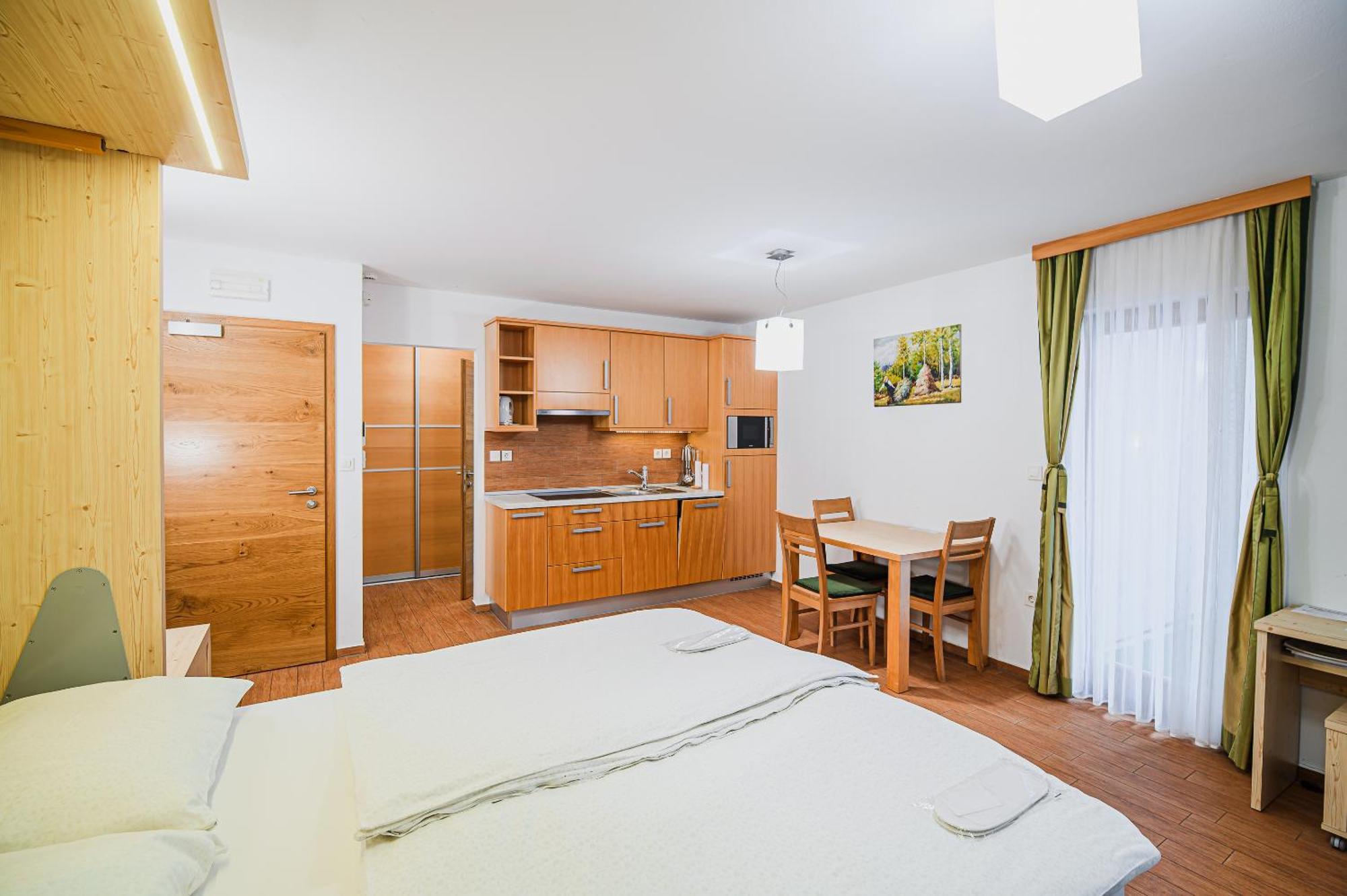 Apartments Maleric With Indoor Pool And Wellness Dragatuš Δωμάτιο φωτογραφία